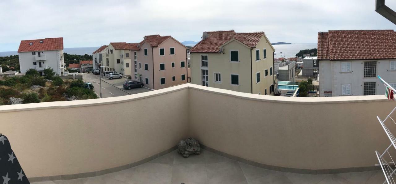 Hvar Felix *